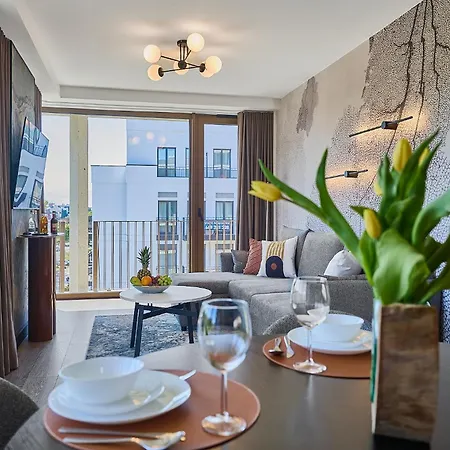 Golden Hour Apartments- Loft H 419